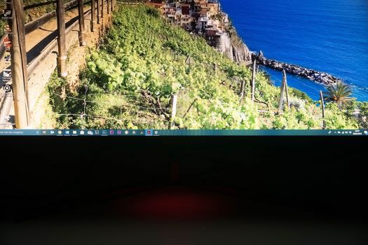 LEDs am Joystick unterhalb des Monitors lassen sich nicht deaktivieren