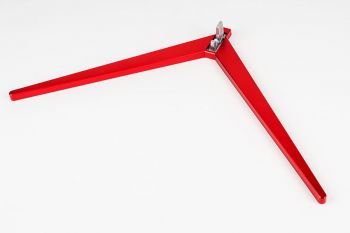 Rot lackierter Fuß mit Kunststoffummantelung