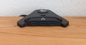 Standfuß mit USB-3.0-Hub