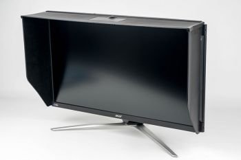 Frontansicht des Acer Nitro XV273KPbmiipphzx mit angesetzter Abschattungsblende
