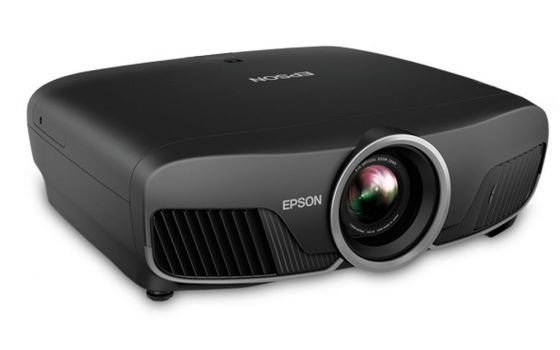 Pro Cinema 6050UB (Bild: Epson)