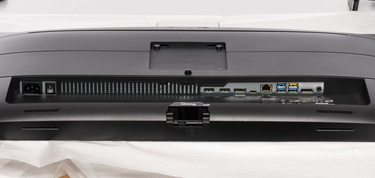 Anschlüsse des Philips 329P9H