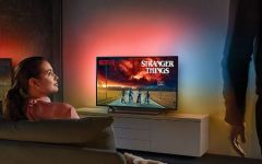 Philips: OLED-TV mit vierseitigem Ambilight Philips Ambilight (Bild: Philips)