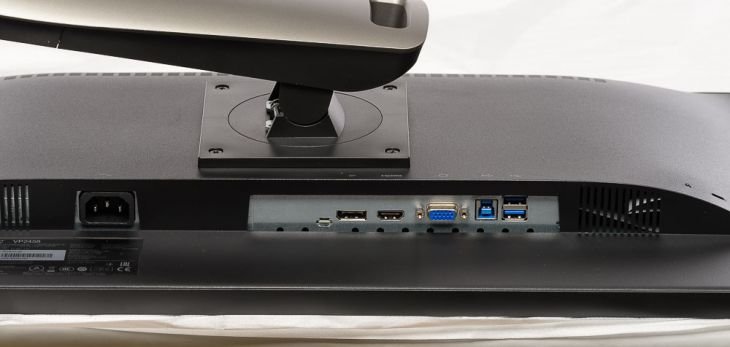 Anschlüsse des ViewSonic VP2458