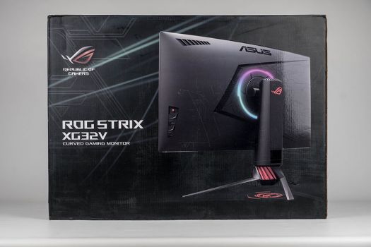 ROG-Motivkarton des Asus XG32VQR