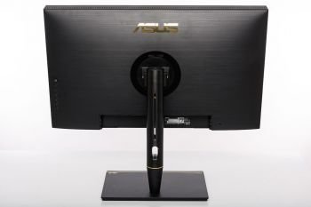 Monitor Ansicht hinten in der höchsten Stellung