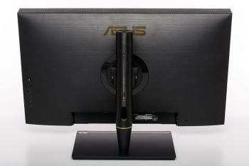 Monitor Ansicht hinten in der niedrigsten Stellung