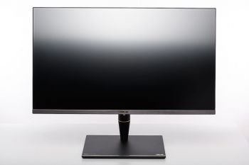 Monitor Ansicht vorn in der höchsten Stellung