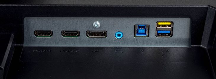 Die USB-Anschlüsse befinden sich – anders als beim Vorgänger – nicht mehr an der Seite des Monitors