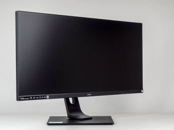 Monitor mit seitlicher Drehung nach rechts