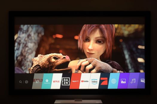Eine Fülle an App-orientieren Streaming- und Netzwerkdiensten dank webOS 4.5