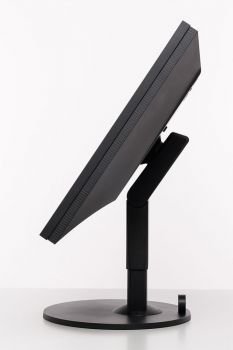 Seitliche Ansicht des Eizo CG319X mit maximalem Neigungswinkel nach hinten