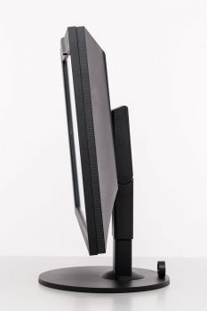 Monitor mit Ansicht seitlich mit maximalem Neigungswinkel nach vorn