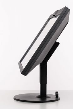 Monitor mit Ansicht seitlich mit maximalem Neigungswinkel nach hinten