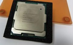 Intel Core i9-10980XE