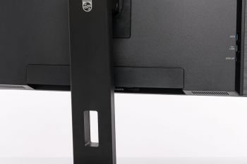 Anschlüsse mit Abdeckung
