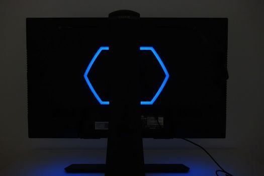 Externe LED-Beleuchtung an der Gehäuserück- und -unterseite
