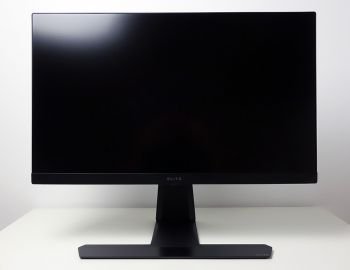 Sportlich-elegante Vorderseite in „all black“ des ViewSonic XG270QG