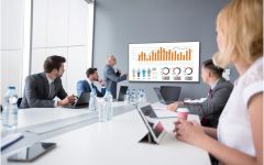 Panasonic SQ1: 4K-IPS-Monitore mit bis zu 98 Zoll Panasonic SQ1 (Bild: Panasonic)