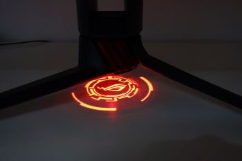 Coole Licht-Projektion auf den Schreibtisch