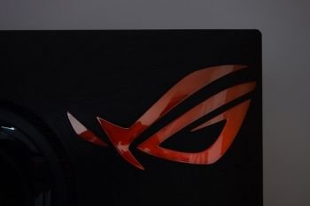 Beleuchtetes ROG-Logo