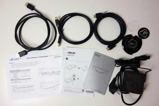 Kabel für DisplayPort, HDMI und USB-3.0-Hub liegen dem ASUS XG27UQ bei