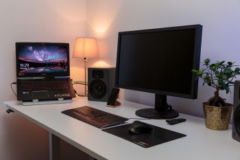 Arbeitsplatz vor Inbetriebnahme
