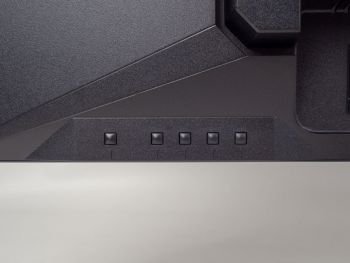Mechanische Tasten steuern das OSD-Menü