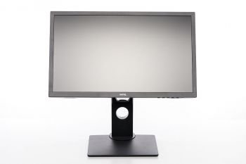 Monitor mit Ansicht vorn in der höchsten Stellung