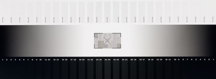  Graustufendarstellung des Eizo CS2740