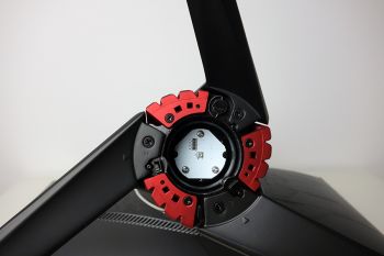 Standfußunterseite mit integrierter LED-Beleuchtung