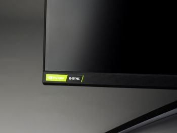 Links befindet sich das G-Sync-Badge