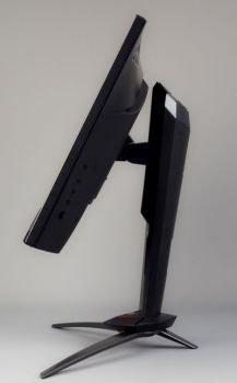 Display mit maximalen Neigungswinkel nach hinten
