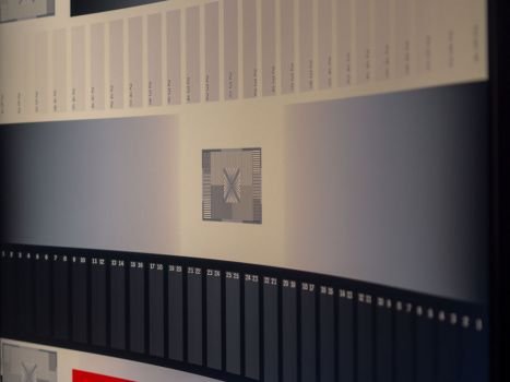 Seitliche Ansicht der Graustufendarstellung das VA-Panels