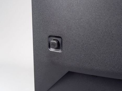 5-Wege-Joystick steuert das OSD-Menü