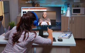 Lenovo ThinkVision T24t-20 (Bild: Lenovo)