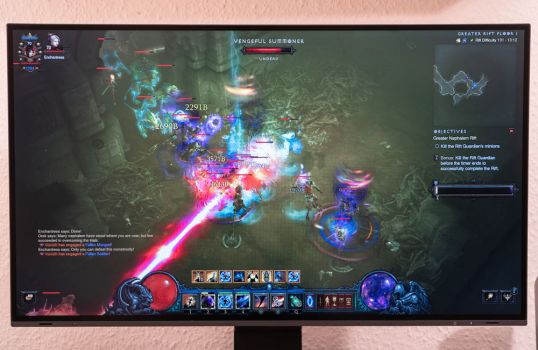 Gaming: Auch bei kräftigeren Farben und etwas höherer Geschwindigkeit macht der EV2795 eine gute Figur