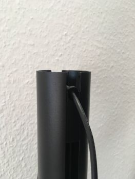 Der Stopper sorgt dafür, dass bis zum Anschluss-Panel ausreichend Kabellänge vorhanden ist