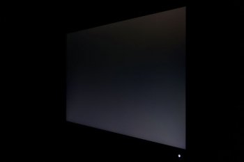 Glow-Effekt des IPS-Panels horizontal