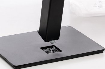 Einhaken des Standbeins im Standfuß