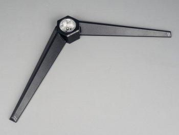 Schlichte Basis mit zwei Auslegern …