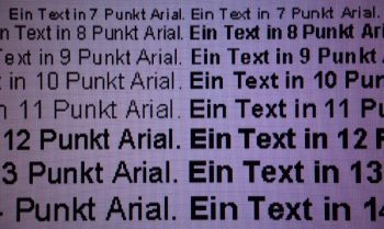 Darstellung von Schrift bei Full-HD-Auflösung und VividPixel 100