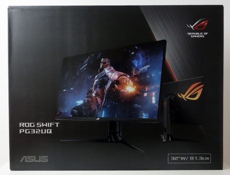 Gewohnt aufwendig bedruckte Verpackung bei ASUS