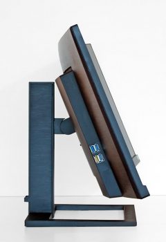 Display mit maximaler Neigungswinkel nach hinten