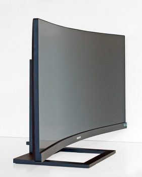 Seitliche Ansicht des Philips 346E2CUAE