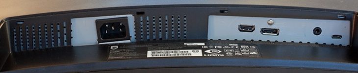 Die Signaleingänge des Philips 346E2CUAE