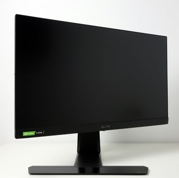 Jeweils 30 Grad nach links und rechts lässt sich das Display drehen