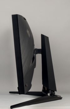 Display mit maximalem Neigungswinkel nach vorn