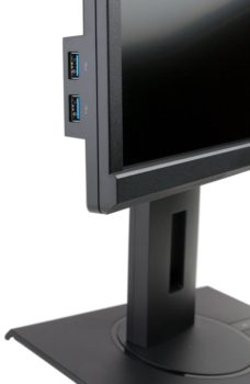 Zwei seitliche USB-3.2-Anschlüsse
