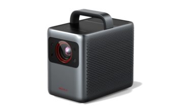 Nebula Cosmos Laser 4K (Bild: Nebula)